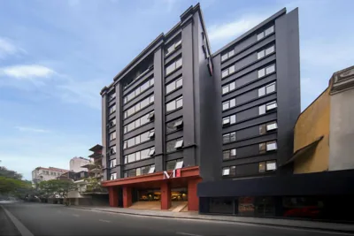 M Village Hotel Thợ Nhuộm, a brand of Modern Village Lifestyle – Foto’s 10